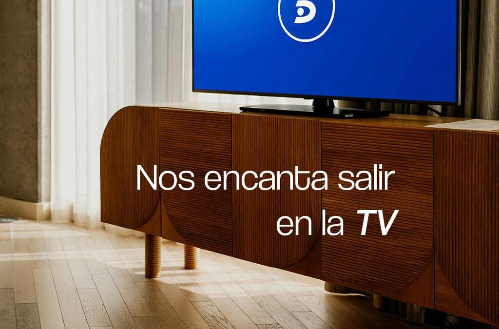 No encanta salir en la TV